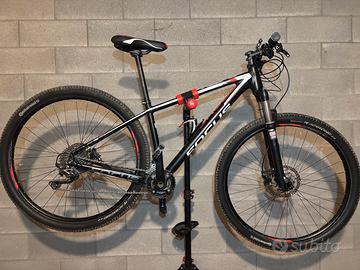 Cavalletto tre piedi bicicletta