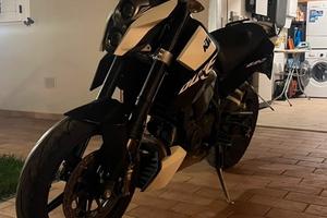 KTM duke 690 FUSO