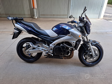 Suzuki gsr 600 del 2006