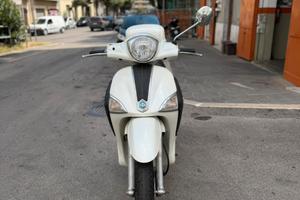 Piaggio Liberty 50 2T con con soli 7900 km