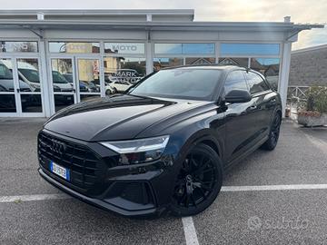 Audi Q8 50 TDI 286 CV quattro tiptronic Sport