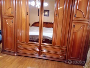 Armadio in legno