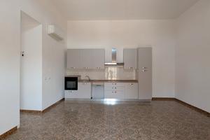 Appartamento ristrutturato 65 mq con posto auto -