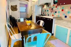 Ampio appartamento su due livelli con posto auto