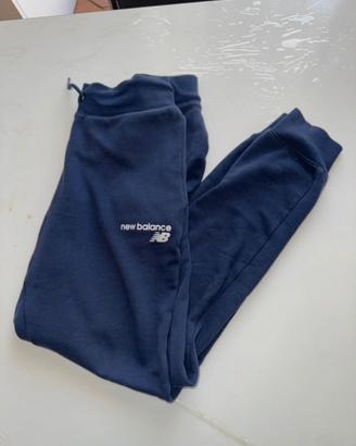 New balance pantaloni sportivi come nuovi