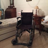 Sedia a rotelle carrozzina disabili