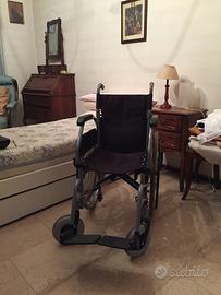 Sedia a rotelle carrozzina disabili