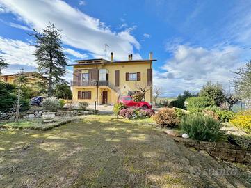 VILLA SINGOLA A MONTELABBATE