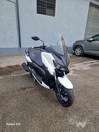 Yamaha X-Max 250 Nuovo 880km