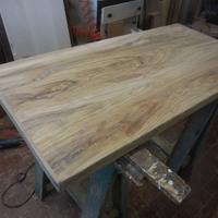 Tavola in legno di Ulivo (Misure a richiesta)