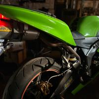 Kawasaki Ninja 600 RR 2006 al top