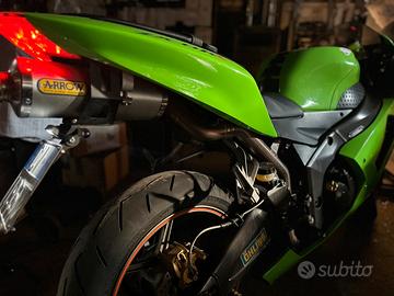 Kawasaki Ninja 600 RR 2006 al top