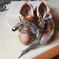 Sneaker Ovyé in pelle e camoscio, rosa cipria