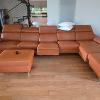 Divano angolare in pelle Paulangelo Design con pen