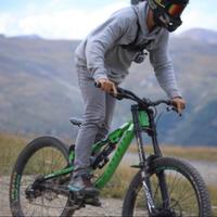 Bici downhill kona precept 200