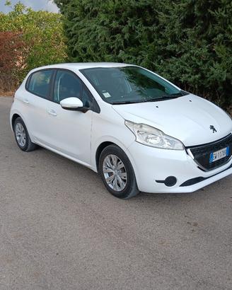 peugeot 208 1.4  hdi