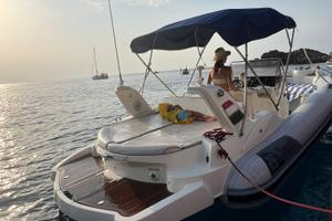 Marlin 25 efb - mercruiser 5.0 mpi v8