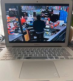 Apple MacBook Air - 8GbRAM - Intel I7 - 512Gb SSD