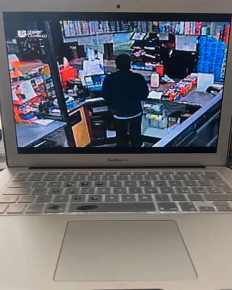 Apple MacBook Air - 8GbRAM - Intel I7 - 512Gb SSD