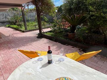 Santa Tecla Acireale appartamento 4 posti letto