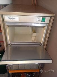 macchina per il ghiaccio 