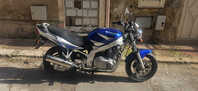 Suzuki gs 500