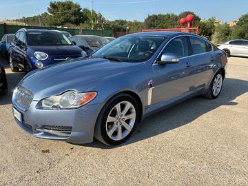 Jaguar XF 2.7D V6 Premium Luxury