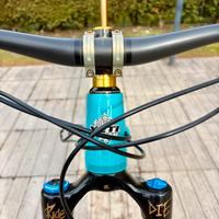 Yeti sb150 T1 turq custom L