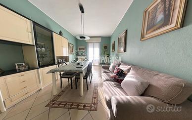 Trilocale luminoso in Zona Libertà