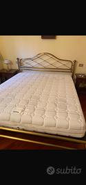 Letto matrimoniale in ottone