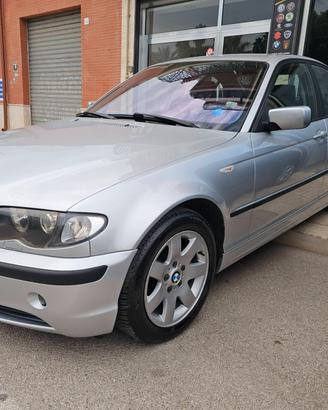 Bmw 318 318i (2.0) cat 4 porte Eletta