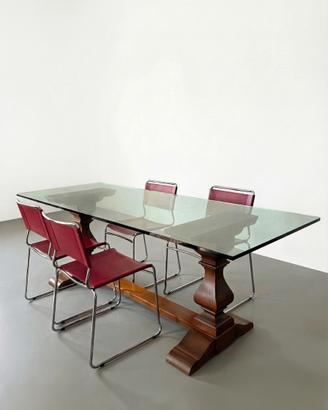Tavolo da pranzo con base in legno, piano in vetro