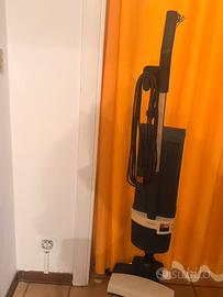 Aspirapolvere + accessori