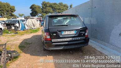 Auto sinistrata per ricambi