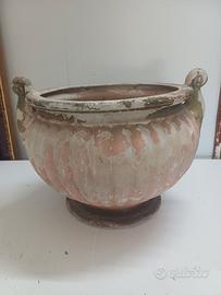 antico vaso grande in terracotta