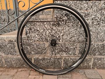Ruote per bici da corsa Shimano + Roval