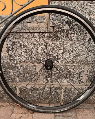 Ruote per bici da corsa Shimano + Roval