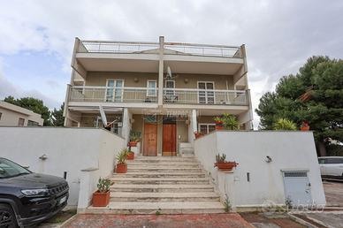 AMPIO TRILOCALE + ACC. + TERRAZZO