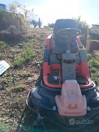 TRATTORINO TAGLIAERBA ECC... (ritiro)