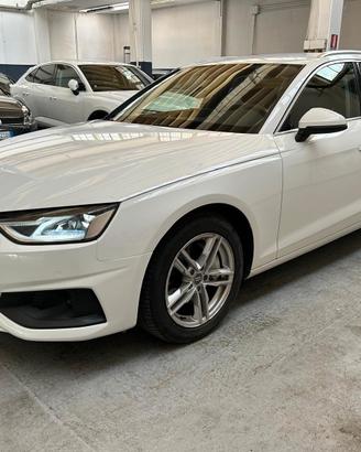 Audi A4 Avant 40 TDI quattro S tronic