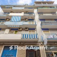 APPARTAMENTO , POSSIBILE CAMBIO IN BOX