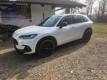 Honda ZRV 2.0 SPORT hybrid 