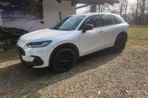 Honda ZRV 2.0 SPORT hybrid 