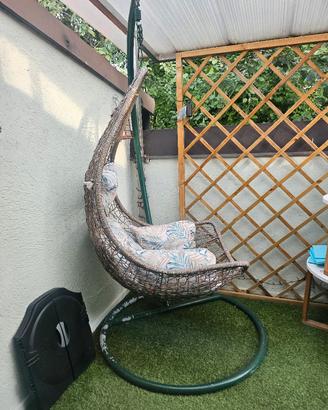 Poltrona sospesa da giardino