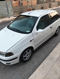FIAT PUNTO TD AUTO DI INTERESSE STORICO 