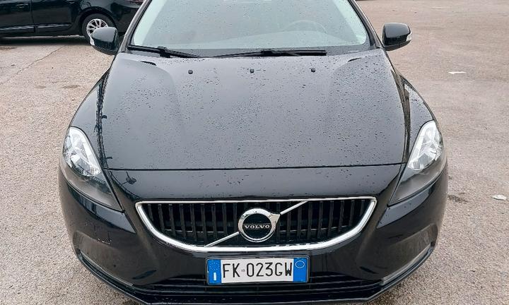 Volvo V40 D2 Kinetic my17