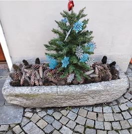 Fioriera  vasca in sasso