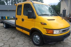Iveco Daily 35C13 carro attrezzi doppia cabina