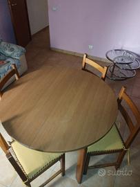 Tavolo da pranzo rotondo in legno massiccio allung