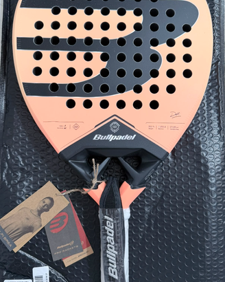 Nuova Bullpadel Vertex 05 Woman 2027